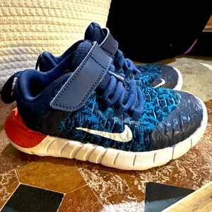 Nike- Free RN Toddler Shoes